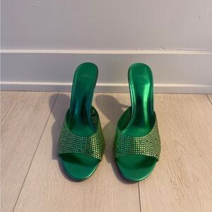 Mango metallic green heels